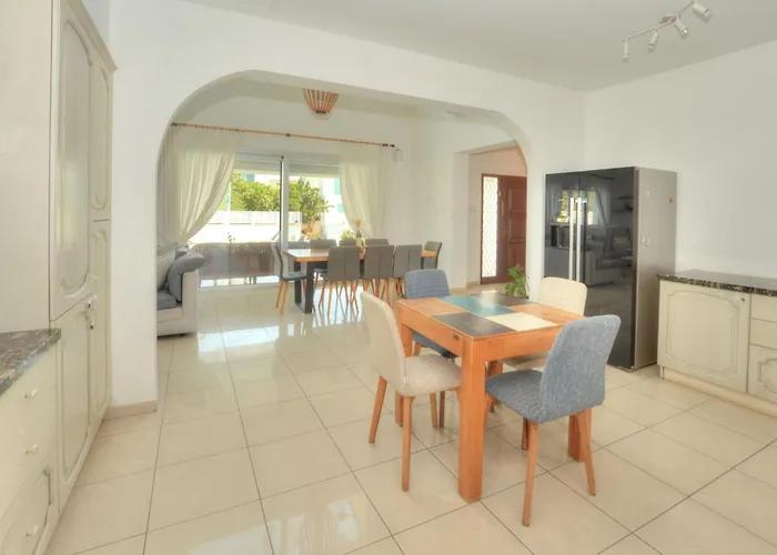 Emilia Villa Agia Napa